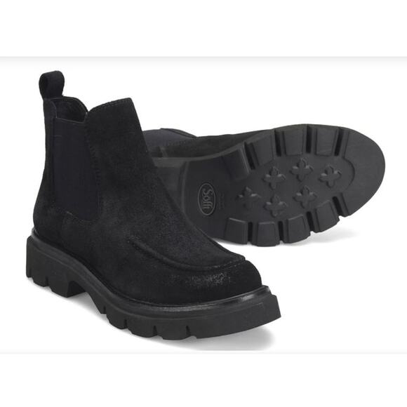 Sofft Womens Samira Chelsea Ankle Boot Black Suede Leather Size 10 NWOB Lug Sole - Picture 1 of 11